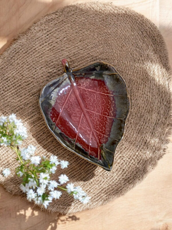 Leaf Platter- Maroon Glaze