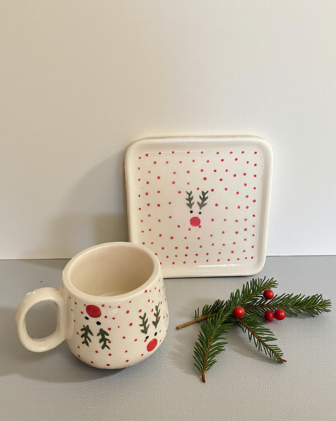Rudy Dots Mug and Plate Set - Image 2